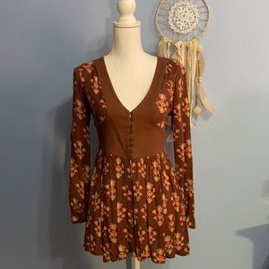 Ecote Urban Outfitters Size Small Flowy Shorts Romper